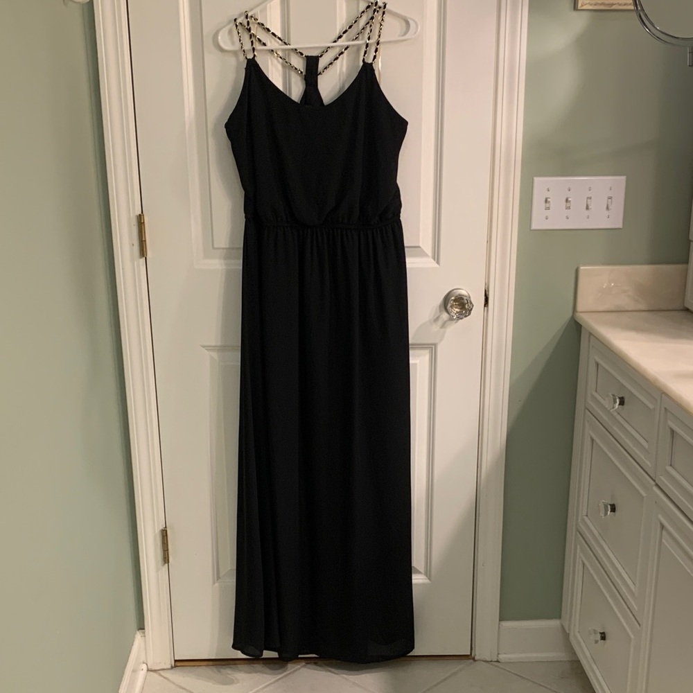 Chic Black Maxi Dress with Strappy Details